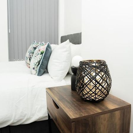 Stylish Home In York - Free Wifi & Parking - Close To Racecourse & City Centre المظهر الخارجي الصورة